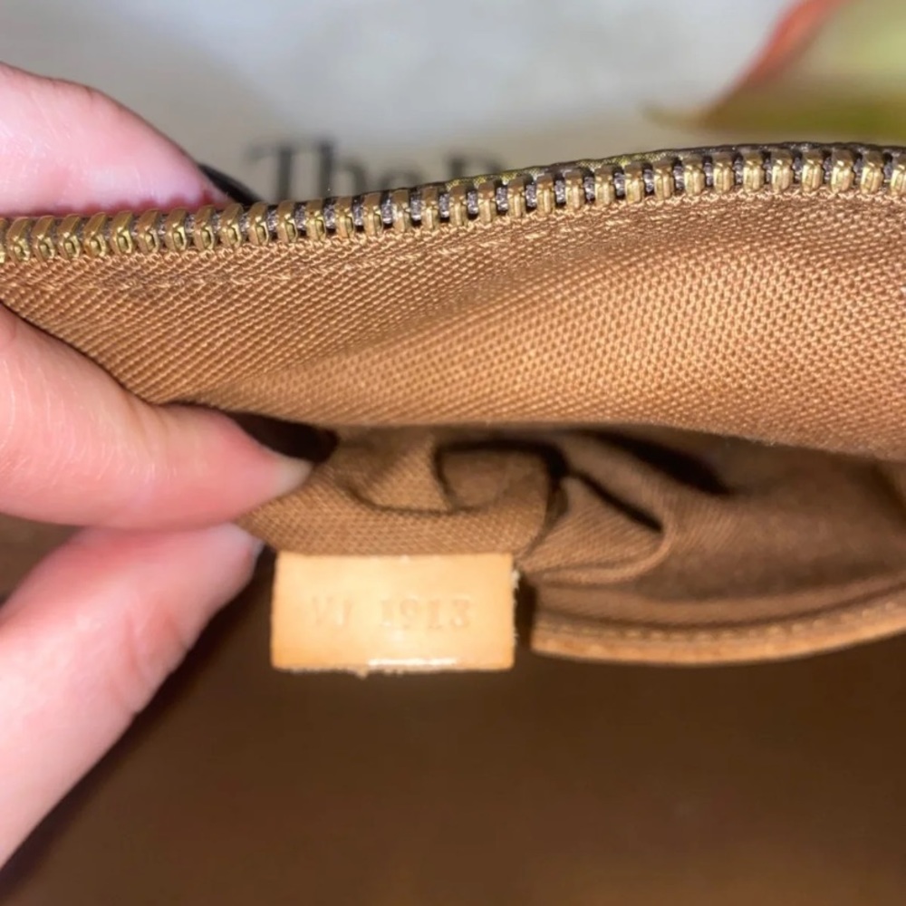 Louis Vuitton Alma Nomade PM - Picture 11 of 11
